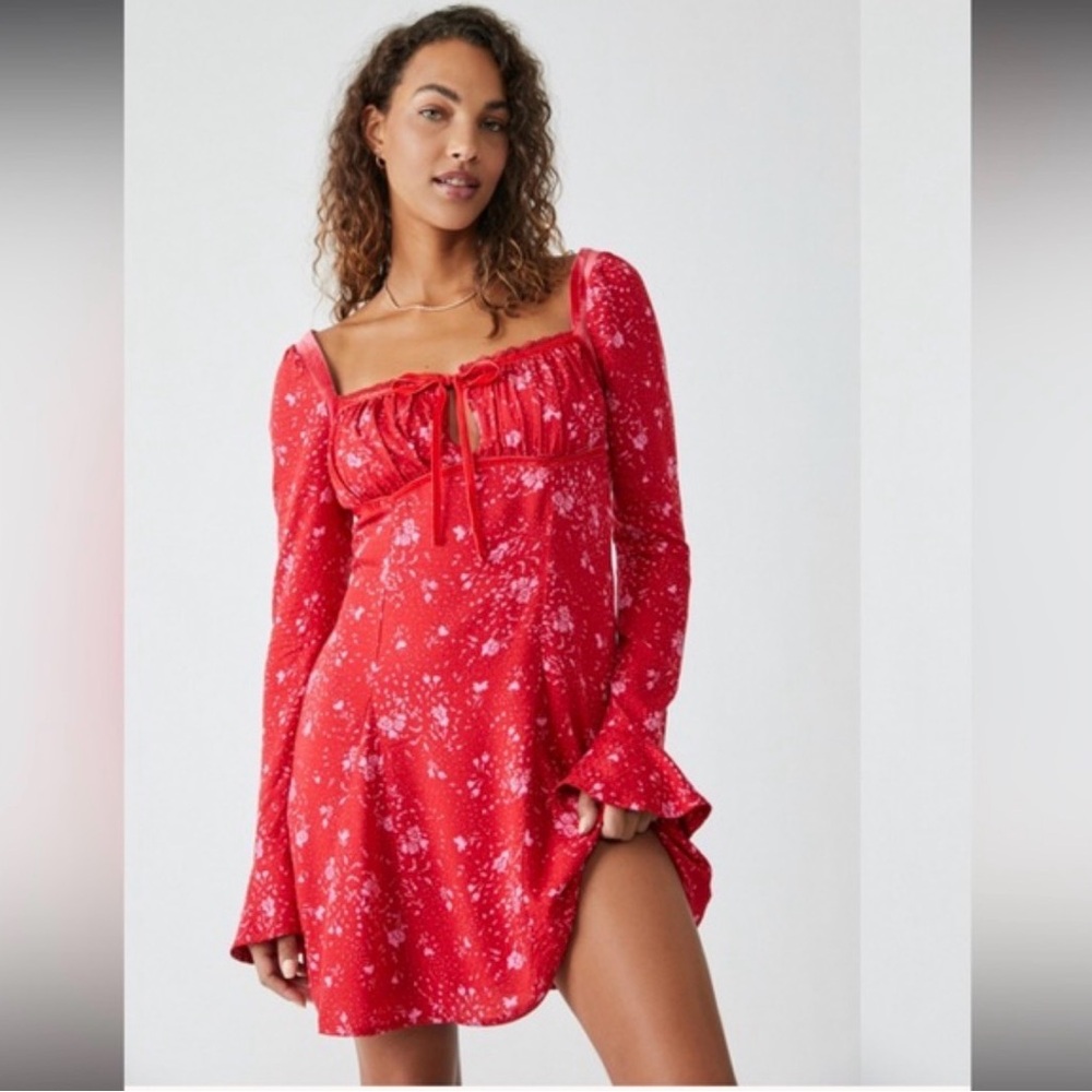 Free People NWT Red Floral Long Sleeve Dress